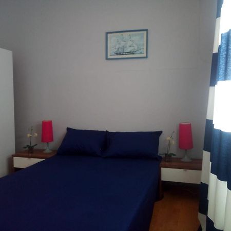 Apartment Jure Брист Екстериор снимка