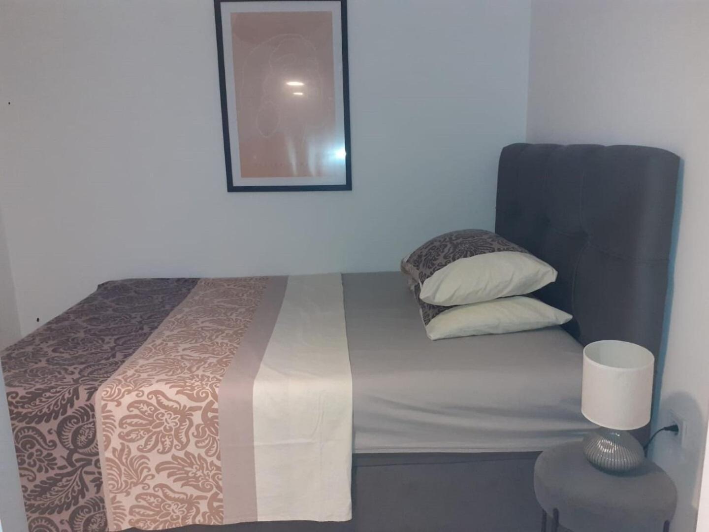 Apartment Jure Брист Екстериор снимка